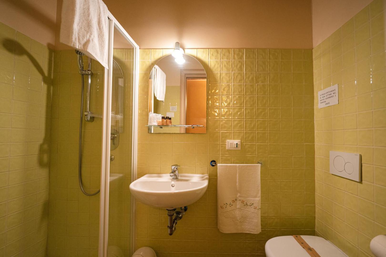 La Piccola Torre Hotel Bisceglie Ngoại thất bức ảnh