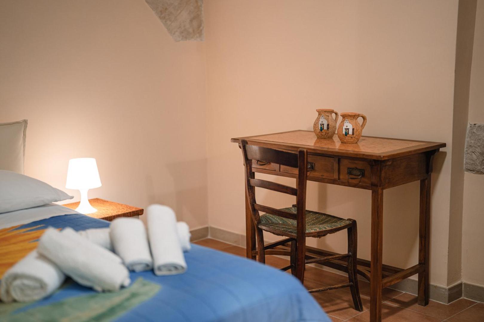 La Piccola Torre Hotel Bisceglie Phòng bức ảnh